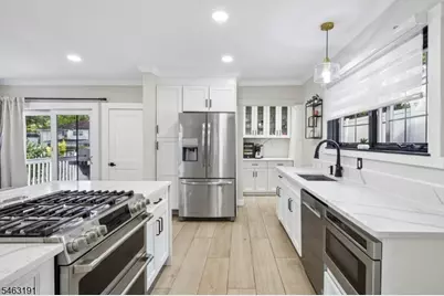 17 Weston St, Nutley, NJ 07110 - Photo 9
