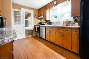 303 E Valley View Ave, Hackettstown, NJ 07840 - Photo 13