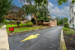224 Prospect St, Westfield Town, NJ 07090 - Photo 27