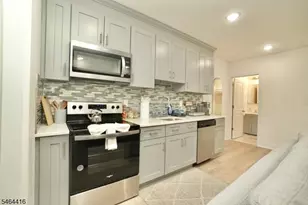 478 S 16th St, Newark, NJ 07103 - Photo 21