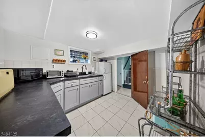 760 Hamilton St, Harrison, NJ 07029 - Photo 19