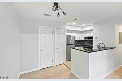 78 Sage Ct, Bedminster Township, NJ 07921 - Photo 21