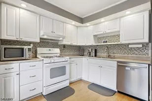 66 Brahma Ave, Bridgewater, NJ 08807 - Photo 15