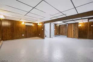 644 Pursel St, Alpha, NJ 08865 - Photo 23