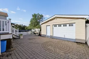 233 15 St, Bloomfield, NJ 07003 - Photo 23