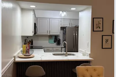 321 Ringwood Ave, Pompton Lakes, NJ 07442 - Photo 5