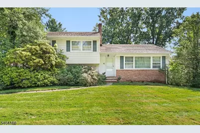 4 Pierson Ln, Florham Park, NJ 07932 - Photo 1