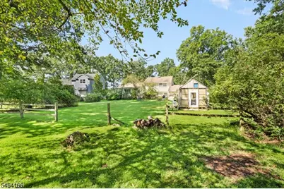 4 Pierson Ln, Florham Park, NJ 07932 - Photo 7
