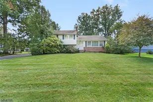 4 Pierson Ln, Florham Park, NJ 07932 - Photo 3