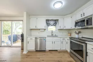 6 Upper Notch Rd, Vernon, NJ 07461 - Photo 3