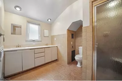 241 N Ridgewood Road, South Orange, NJ 07079 - Photo 39