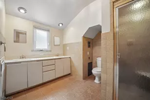 241 N Ridgewood Rd, South Orange, NJ 07079 - Photo 39