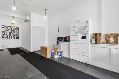 386 5th St #204, Jersey City, NJ 07302 - Photo 3