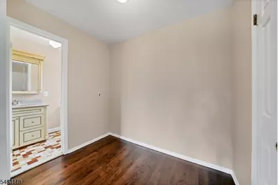 5 Fleming Ct, Washington Township, NJ 07853 - Photo 19