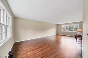 5 Fleming Ct, Washington Township, NJ 07853 - Photo 7