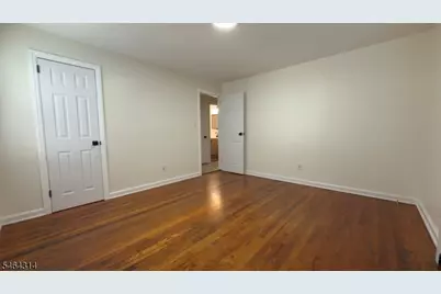 98-100 Mount Vernon Pl #1, Newark, NJ 07106 - Photo 9