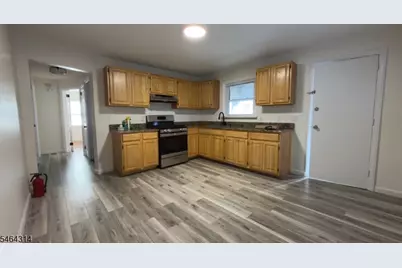 98-100 Mount Vernon Pl #1, Newark, NJ 07106 - Photo 3