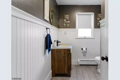 39 Clinton St, Newton, NJ 07860 - Photo 13