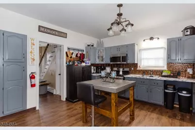39 Clinton St, Newton, NJ 07860 - Photo 9