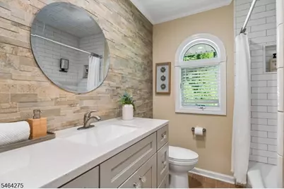 46 Rogers Ave, Berkeley Heights Township, NJ 07922 - Photo 23