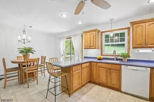 89 Tomahawk Trail, Sparta Township, NJ 07871 - Photo 9