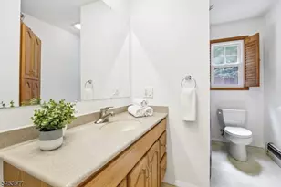 89 Tomahawk Trail, Sparta Township, NJ 07871 - Photo 17
