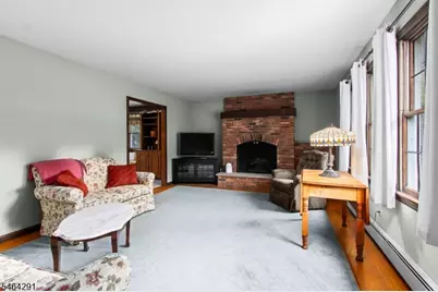 183 Eyland Ave, Roxbury Township, NJ 07876 - Photo 5