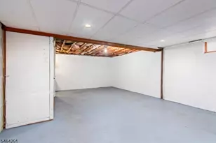 183 Eyland Ave, Roxbury Township, NJ 07876 - Photo 29