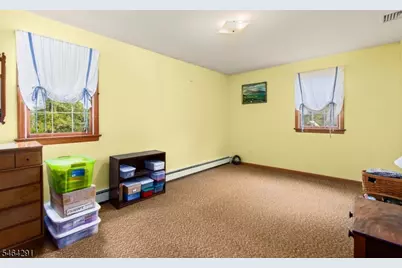 183 Eyland Ave, Roxbury Township, NJ 07876 - Photo 23