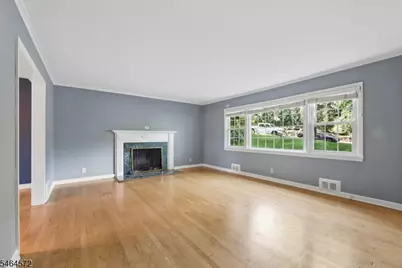 192 Rensselaer Rd, Essex Fells, NJ 07021 - Photo 15