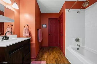 26 Red Oak Ter, Jefferson Township, NJ 07438 - Photo 21