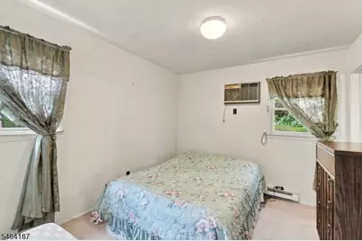 22 Summerall Rd, Franklin Township, NJ 08873 - Photo 13