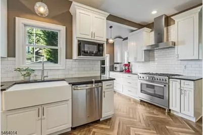 298 Ridgewood Ave, Glen Ridge, NJ 07028 - Photo 17