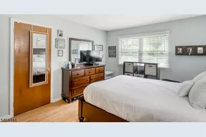 105 Waterfront Dr, Brick Twp., NJ 08724 - Photo 19