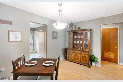 105 Waterfront Dr, Brick Twp., NJ 08724 - Photo 11