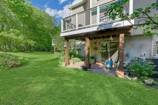 28 Berkeley Square, Watchung, NJ 07922 - Photo 25