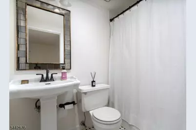 518-536 Gregory Ave A203, Weehawken, NJ 07086 - Photo 11