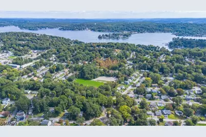 204 Idalroy Trl, Hopatcong, NJ 07843 - Photo 37