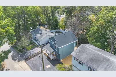 204 Idalroy Trl, Hopatcong, NJ 07843 - Photo 33