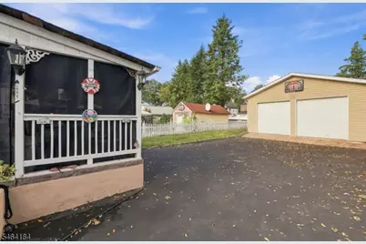 958 Carteret Ave, Union Township, NJ 07083 - Photo 29