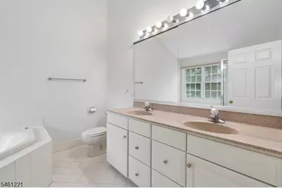 233 Patriot Hill Dr, Bernards Township, NJ 07920 - Photo 31