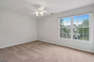 233 Patriot Hill Dr, Bernards Township, NJ 07920 - Photo 3