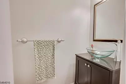 26 Townsend Ct #26, Franklin Township, NJ 08823 - Photo 3