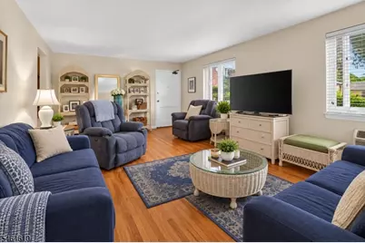 80A Troy Dr #A, Springfield, NJ 07081 - Photo 5