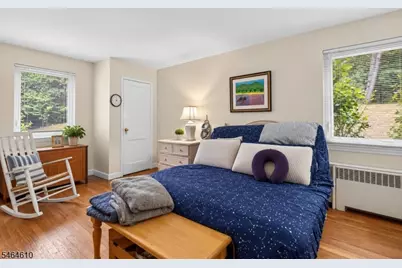 80A Troy Dr #A, Springfield, NJ 07081 - Photo 9