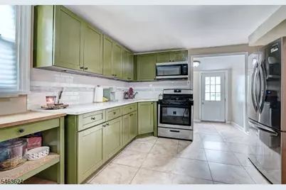 64 Norwood St, Newark, NJ 07106 - Photo 3