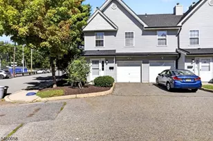 4 Star Lake Rd, Bloomingdale, NJ 07403 - Photo 33
