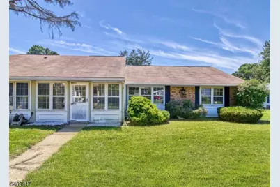 27D Cambridge Cir, Manchester Township, NJ 08759 - Photo 5