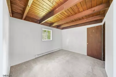 7 Winding Hill Rd, Vernon, NJ 07462 - Photo 13