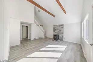 7 Winding Hill Rd, Vernon, NJ 07462 - Photo 5